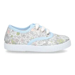 Zapatilla tipo Bamba con cordones en lona algodón con FLORES pasteles.