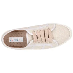 Zapatilla tipo bamba con cordones en lona lino metalizado.