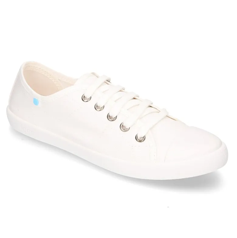 Zapatilla tipo bamba con cordones y puntera.