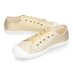 Zapatilla tipo Bamba con puntera y cordones seda en lona metalizada.