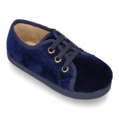 Zapatilla tipo BAMBA niños con cordones en terciopelo.