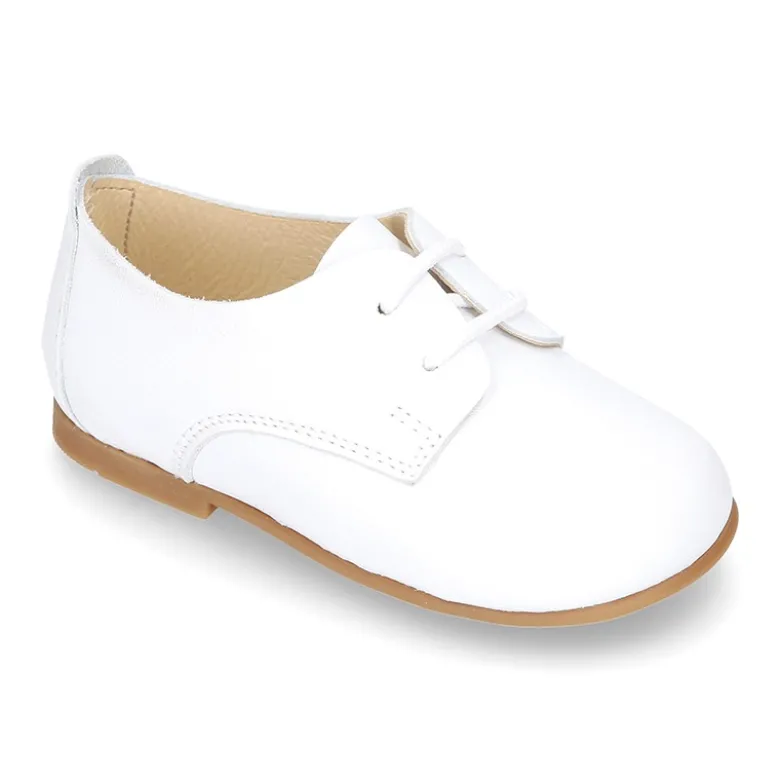 Zapatito Blucher niño primavera para peques con cordones en piel lisa suave.