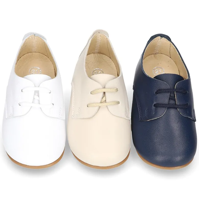 Zapatito Blucher niño primavera para peques con cordones en piel lisa suave.