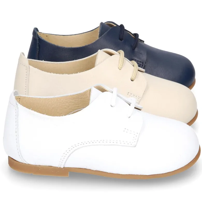 Zapatito Blucher niño primavera para peques con cordones en piel lisa suave.