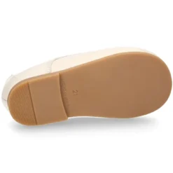 Zapatito Blucher niño primavera para peques con cordones en piel lisa suave.