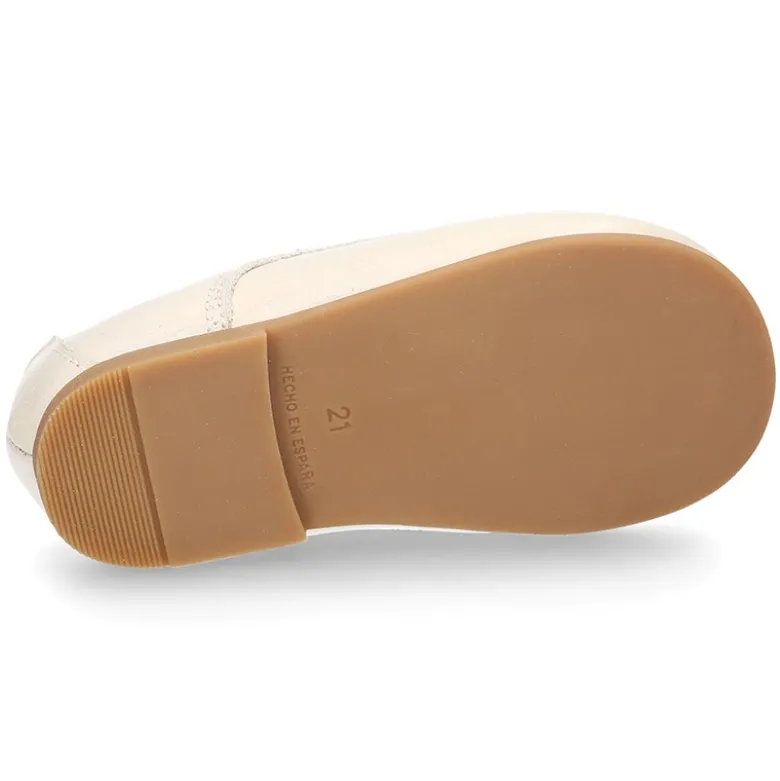 Zapatito Blucher niño primavera para peques con cordones en piel lisa suave.