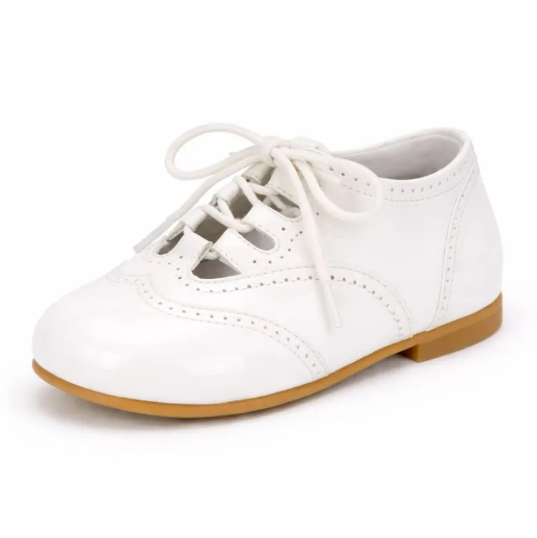 Zapatito de piel charol tipo inglesito niños con cordones – Colección ceremonia