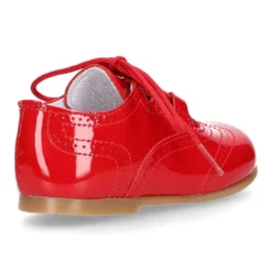 Zapatito inglés en piel charol ROJO.