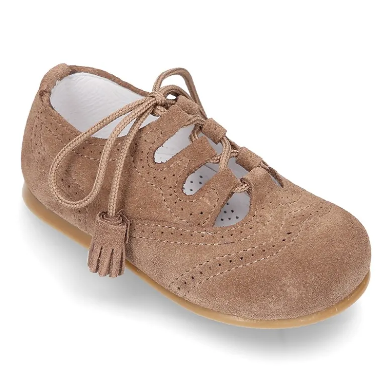 Zapatito inglés niños sin lengüeta en piel serraje.