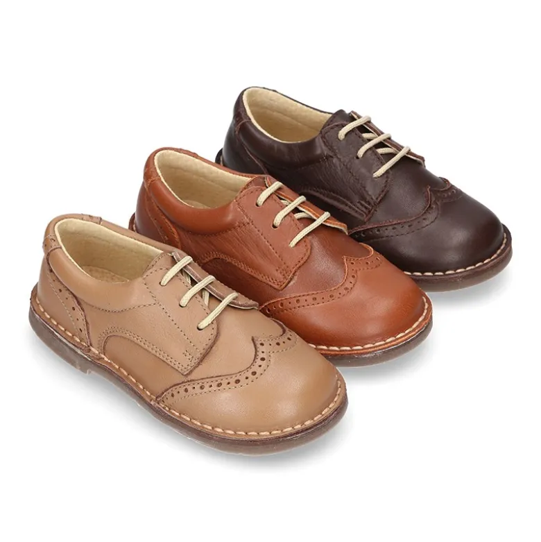 Zapatito Niño tipo blucher con picados en piel EXTRA SUAVE.