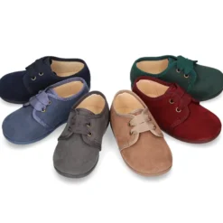 Zapatito tipo Blucher con lazos en Serratex para peques.
