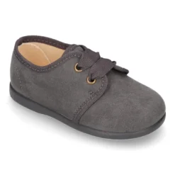 Zapatito tipo Blucher con lazos en Serratex para peques.