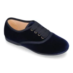 Zapatito tipo Blucher en terciopelo con lazos para mayores.