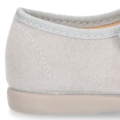 Zapatito tipo Blucher niños con lazos y picados en Serratex.