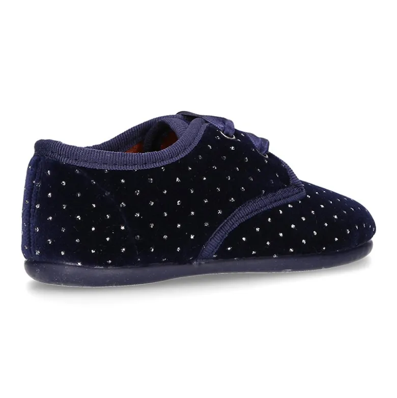 Zapatito tipo Blucher niños en terciopelo con cristalitos para peques.