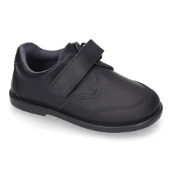 Zapato colegial tipo Blucher sin cordones y con puntera en piel lavable para peques.