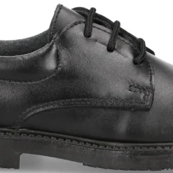 Zapato colegial tipo Blucher con cordones en piel lisa Boxcalf.