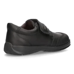 Zapato colegio sin cordones y con puntera en piel lavable.