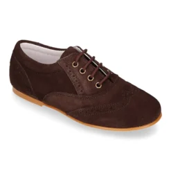 Zapato de vestir tipo blucher con picados en PIEL serraje.