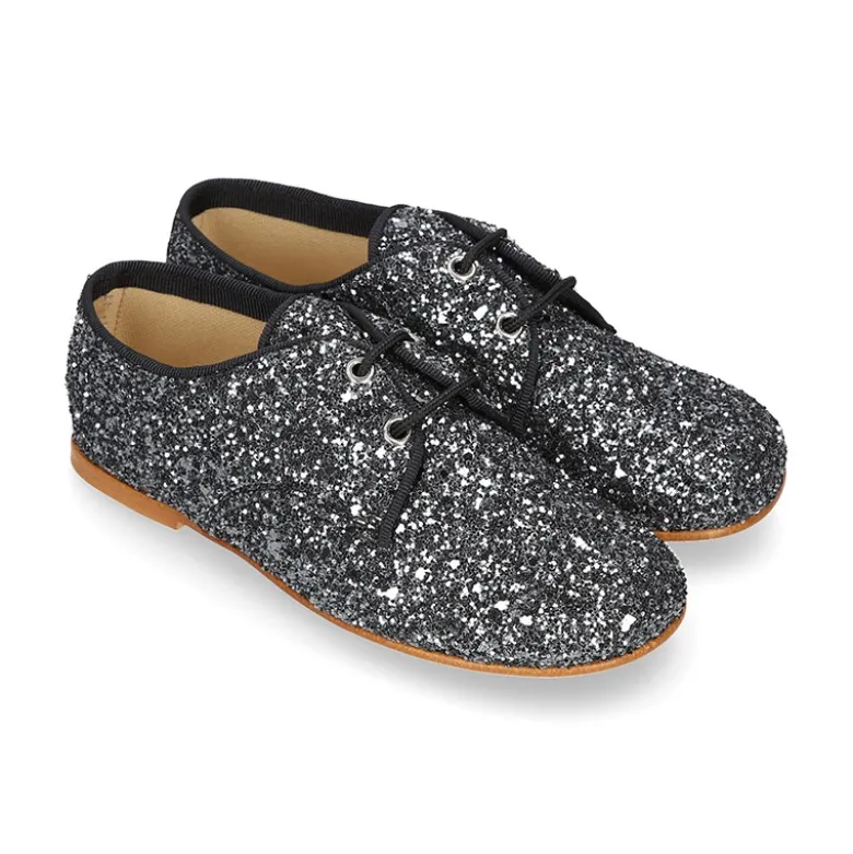 Zapato Niña tipo Blucher estilizado en GLITTER.
