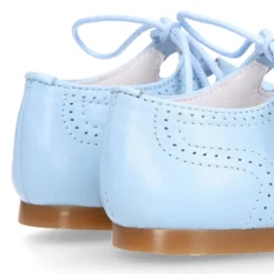 Zapato niño INGLES con cordones y borlas en piel napa AZUL.