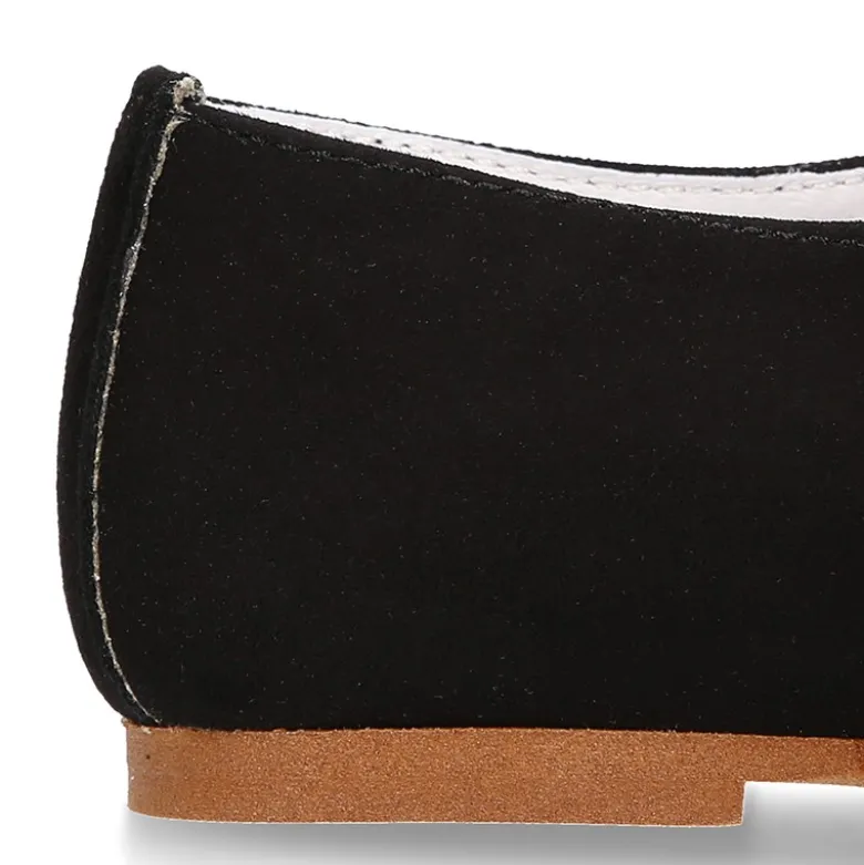 Zapato Niños tipo Blucher estilizado en piel ANTE NEGRO.