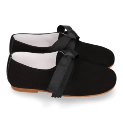 Zapato Niños tipo Blucher estilizado en piel ANTE NEGRO.