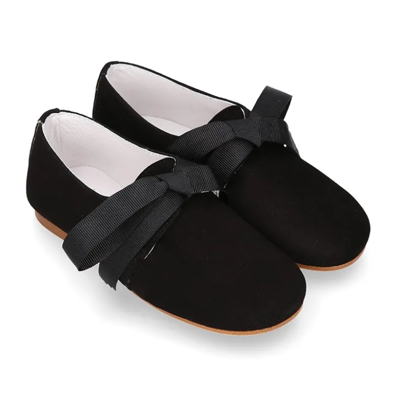 Zapato Niños tipo Blucher estilizado en piel ANTE NEGRO.