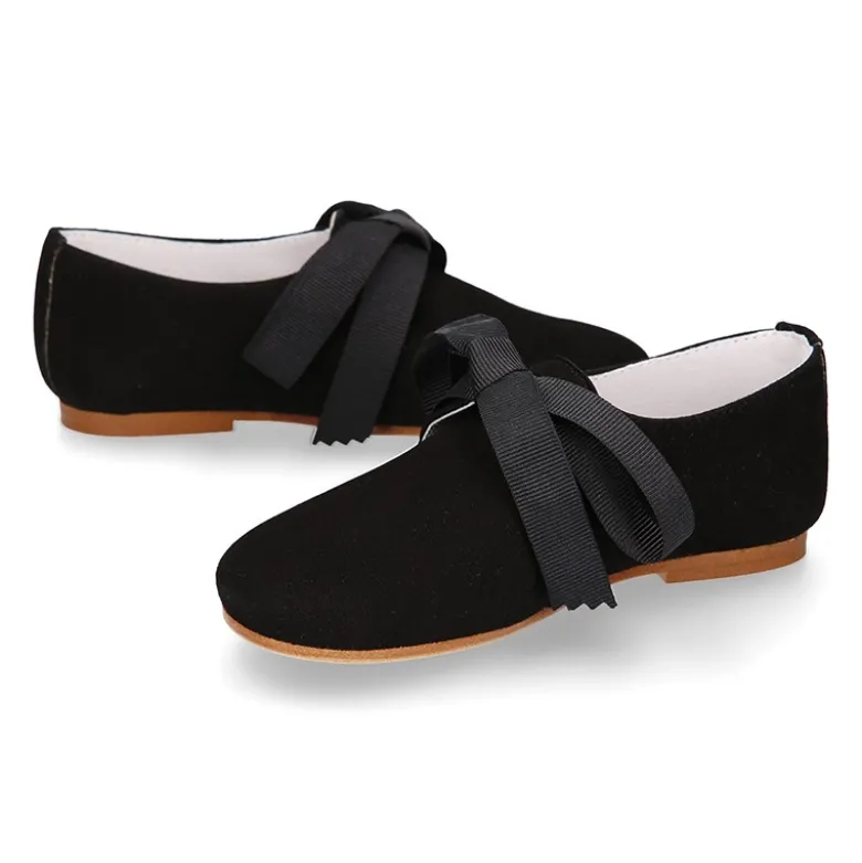 Zapato Niños tipo Blucher estilizado en piel ANTE NEGRO.