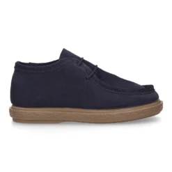 Zapato niño tipo wallabee con cordones en piel serraje
