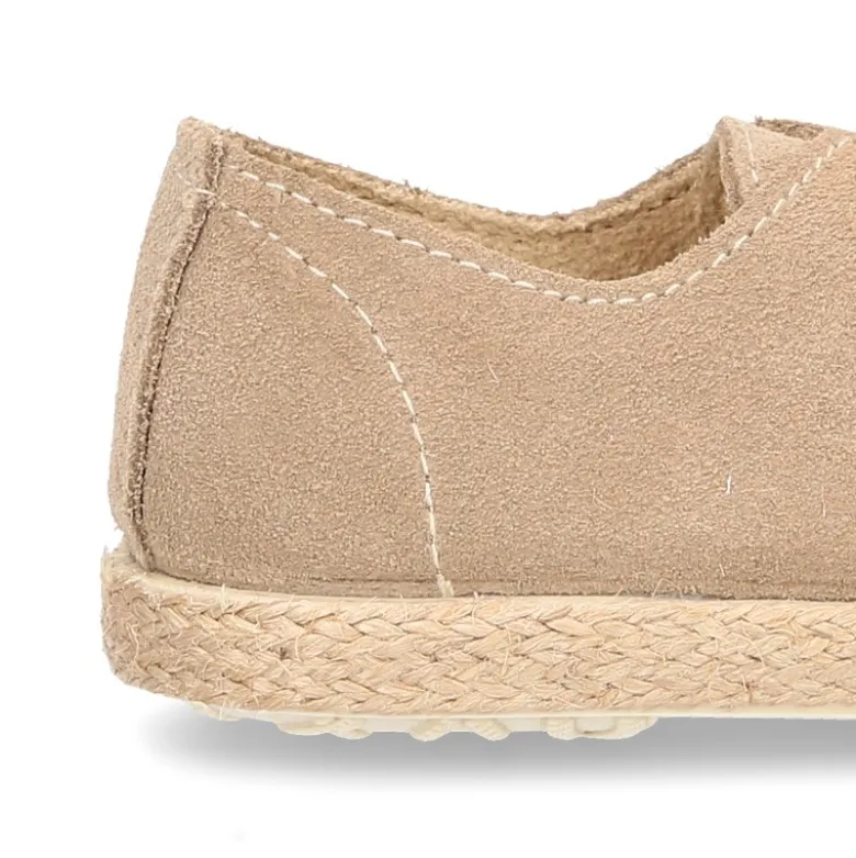 Zapato o Alpargata niños tipo Blucher con cordones en serraje.
