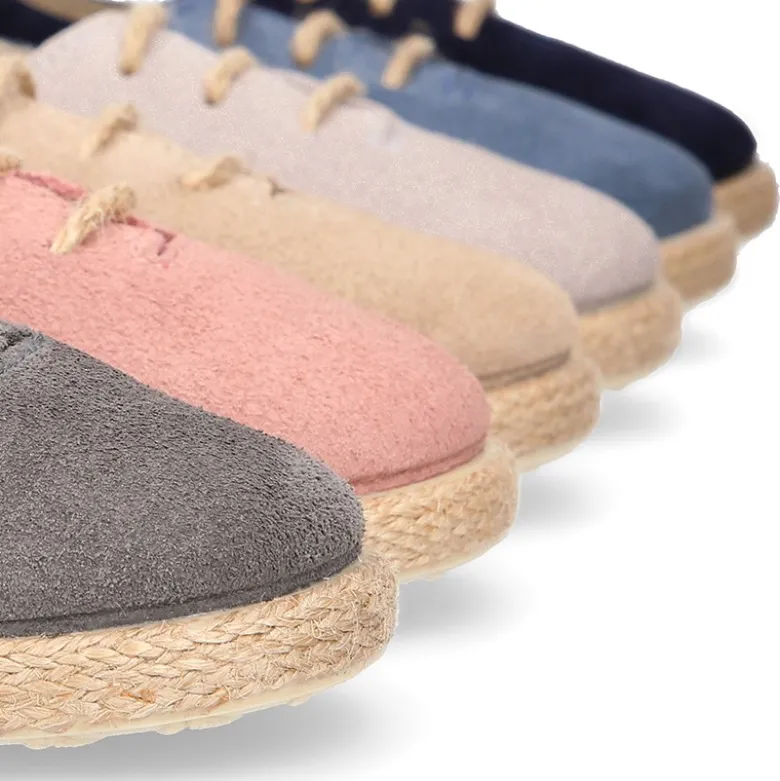 Zapato o Alpargata niños tipo Blucher con cordones en serraje.