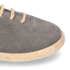 Zapato o Alpargata niños tipo Blucher con cordones en serraje.