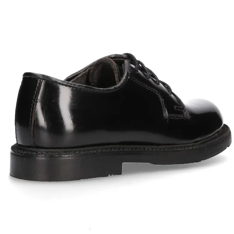 Zapato tipo blucher con cordones en piel antik