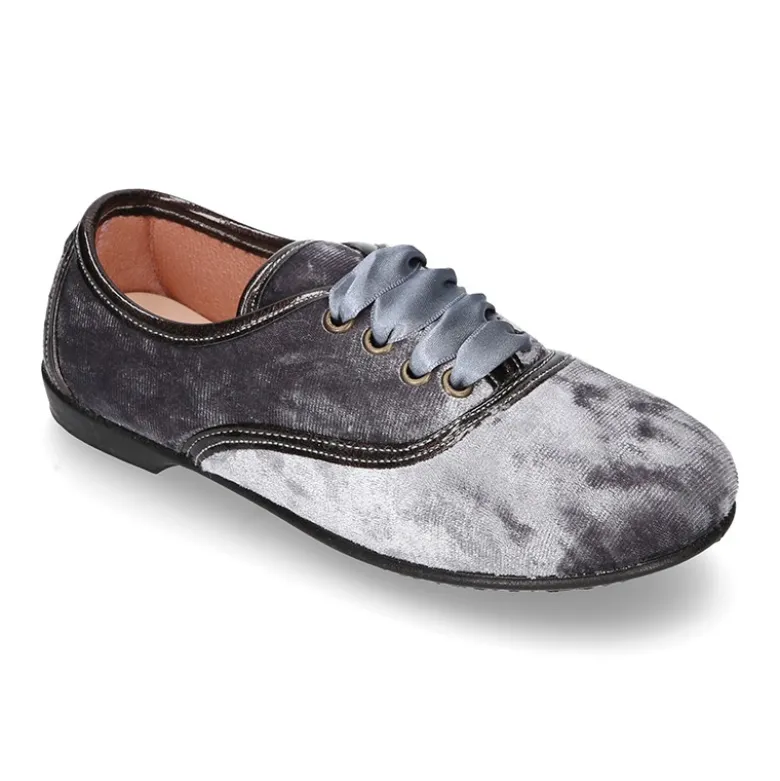 Zapato tipo Blucher con lazos en TERCIOPELO NACARADO.