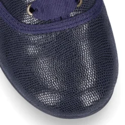Zapato tipo BLUCHER niños en Serratex estampado.
